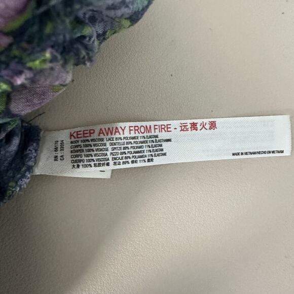 Free People Bare It All Bodysuit Womens Small Floral Lace Shoulder Ties NWT - Picture 12 of 14